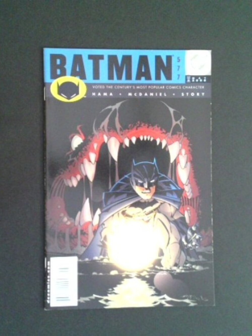 BATMAN 577 DC Comics 2000 Larry Hama Scott McDaniel - with Bag and Board